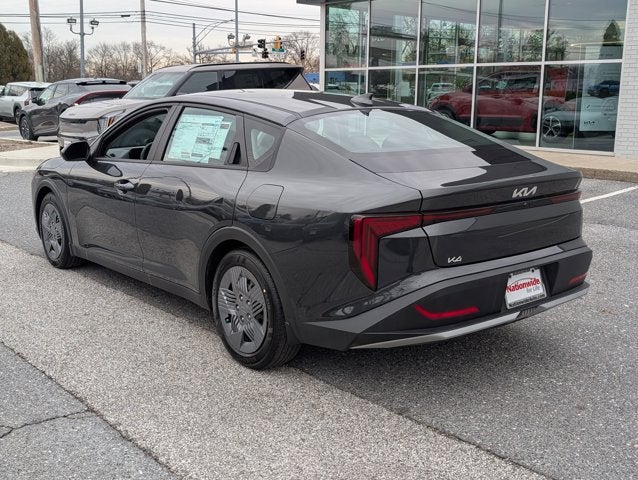 2025 Kia K4 LX