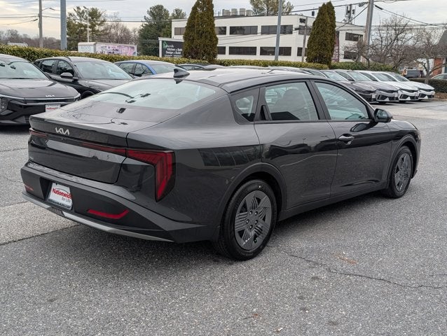 2025 Kia K4 LX