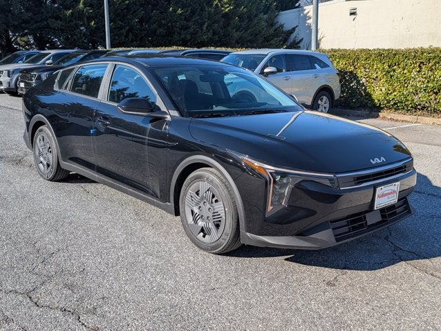 2025 Kia K4 LX