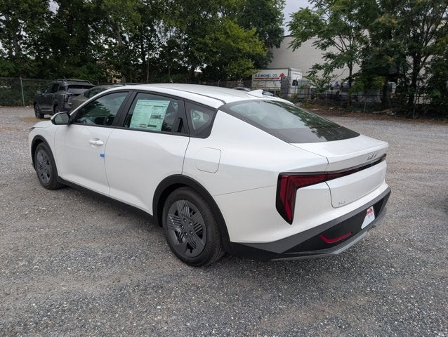 2026 Kia K4 LX