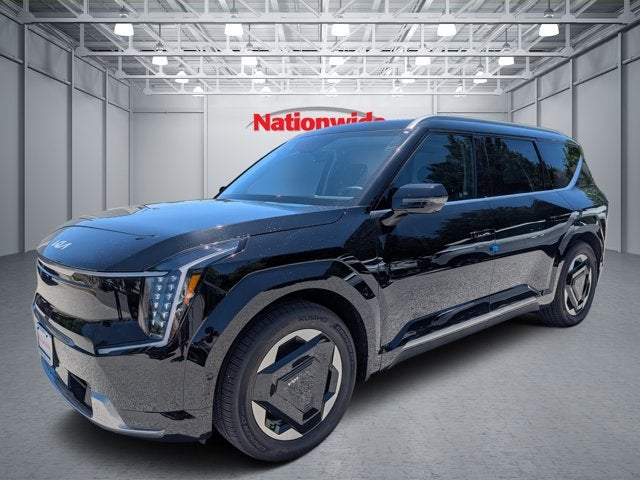 2026 Kia EV9 Land AWD's photo