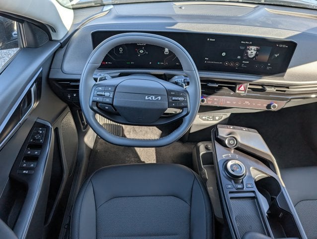 2025 Kia EV6 Light Long Range