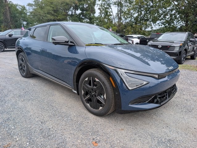 2026 Kia EV6 Wind
