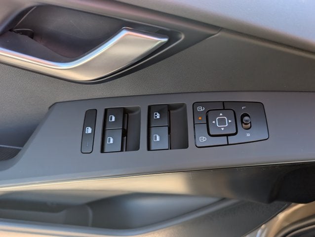 2027 Kia Niro LX