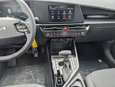2025 Kia Niro LX