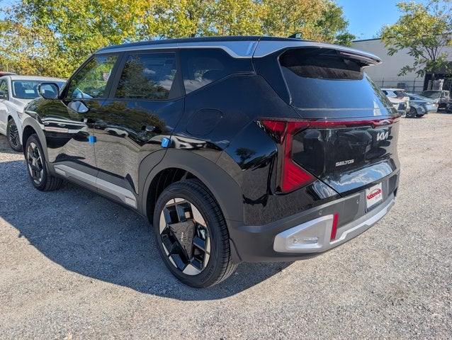 2027 Kia Seltos S