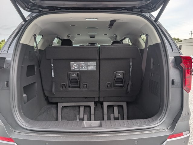 2027 Kia Carnival Hybrid EX