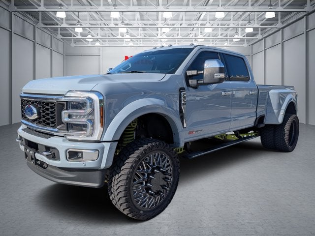 2024 Ford Super Duty F-450 Pickup Limited