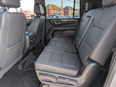 2023 Chevrolet Suburban RST