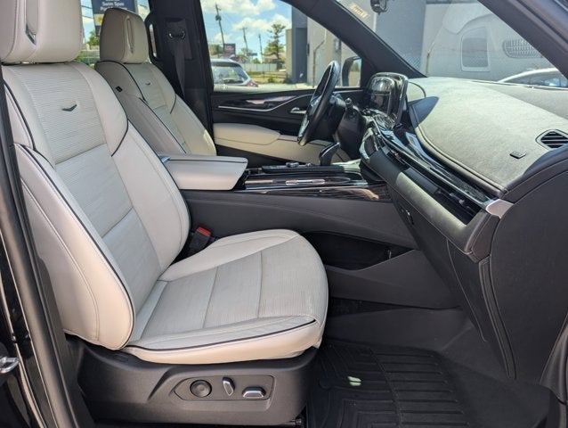 2022 Cadillac Escalade Sport