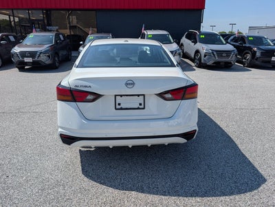 2025 Nissan Altima SV