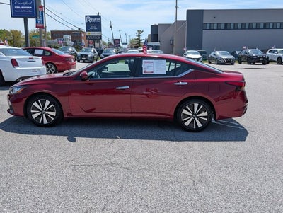 2022 Nissan Altima 2.5 SV