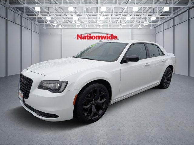 2022 Chrysler 300 Touring