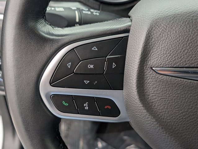 2022 Chrysler 300 Touring