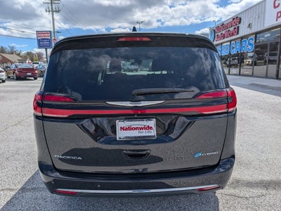 2023 Chrysler Pacifica Hybrid Touring L