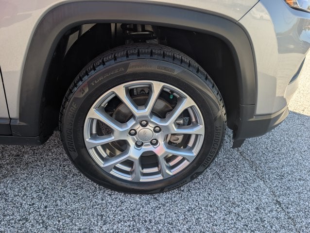 2022 Jeep Compass Latitude Lux