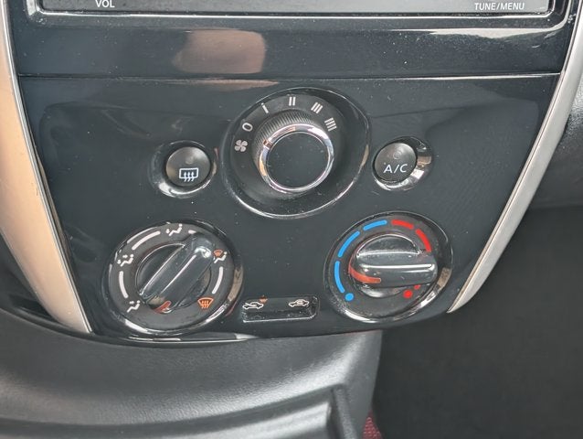 2015 Nissan Versa Note SV