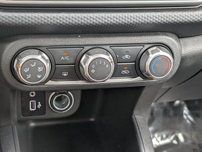 2025 Nissan Kicks Play S