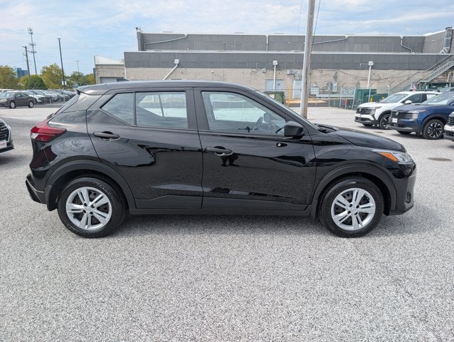 2025 Nissan Kicks Play S