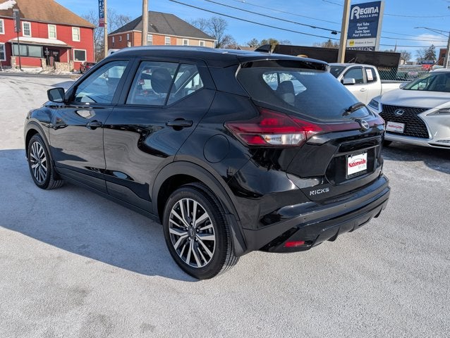 2024 Nissan Kicks SV