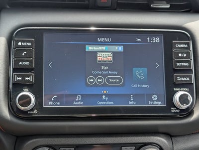 2023 Nissan Kicks SR