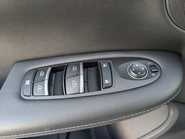 2025 INFINITI QX50 PURE