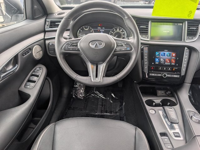 2023 INFINITI QX50 LUXE
