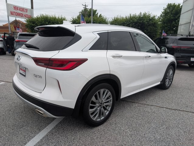2023 INFINITI QX50 LUXE
