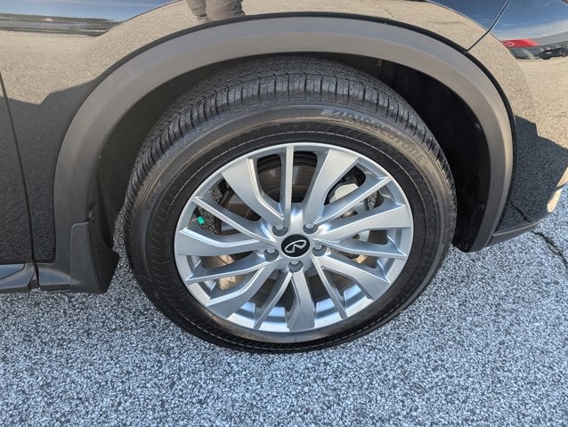 2024 INFINITI QX50 LUXE