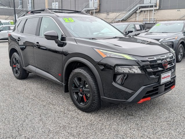 2025 Nissan Rogue Rock Creek