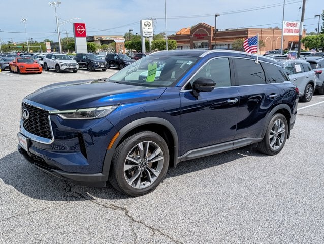 2023 INFINITI QX60 LUXE
