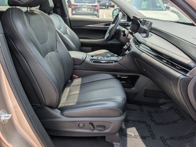 2022 INFINITI QX60 LUXE