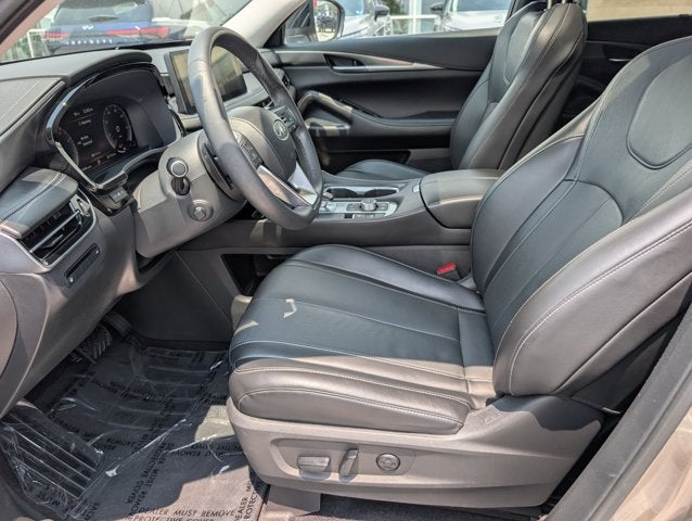 2022 INFINITI QX60 LUXE