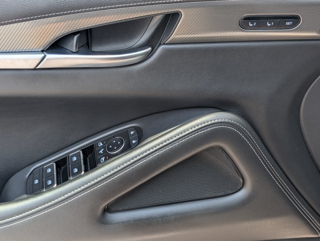 2022 INFINITI QX60 LUXE