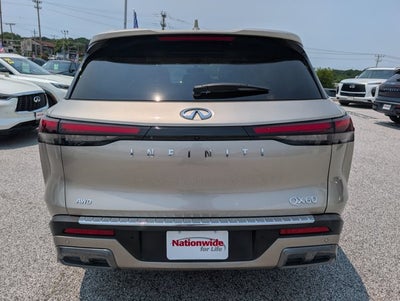 2022 INFINITI QX60 LUXE