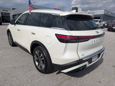 2023 INFINITI QX60 LUXE