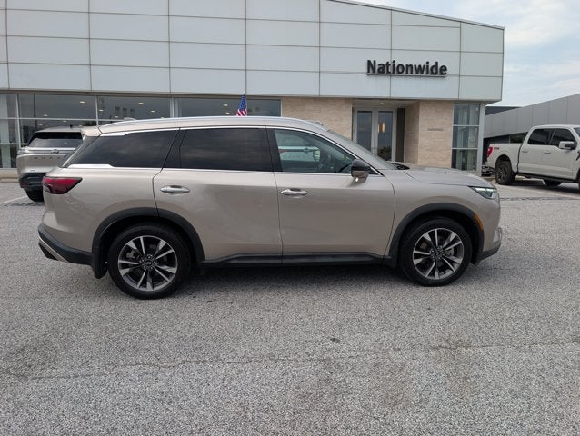 2024 INFINITI QX60 LUXE