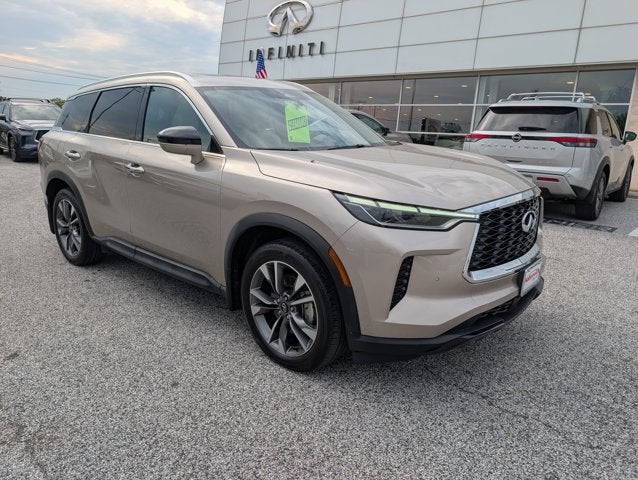2024 INFINITI QX60 LUXE