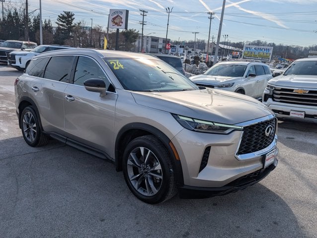 2024 INFINITI QX60 LUXE