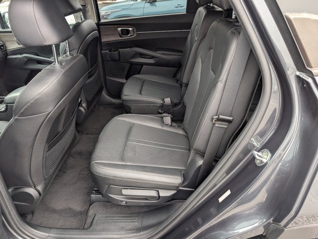 2022 Kia Sorento X-Line EX