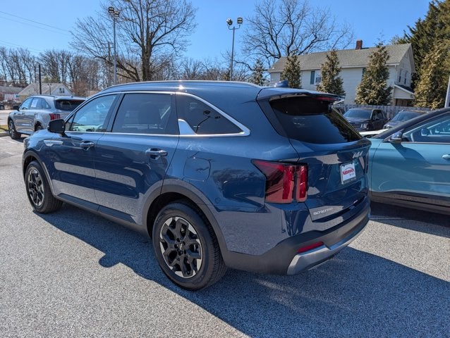 2025 Kia Sorento S