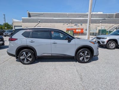 2024 Nissan Rogue SL