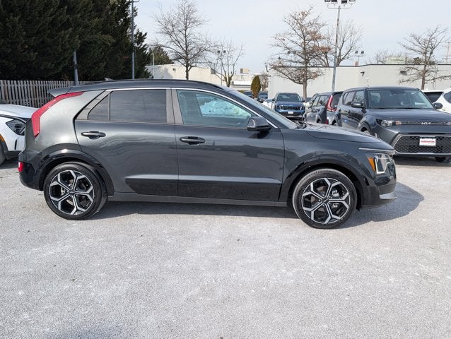 2024 Kia Niro EX Touring
