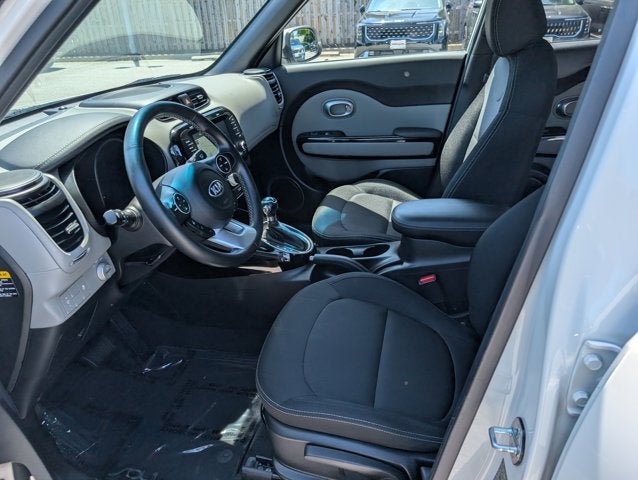 2019 Kia Soul +