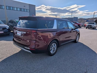2024 Kia Carnival LX