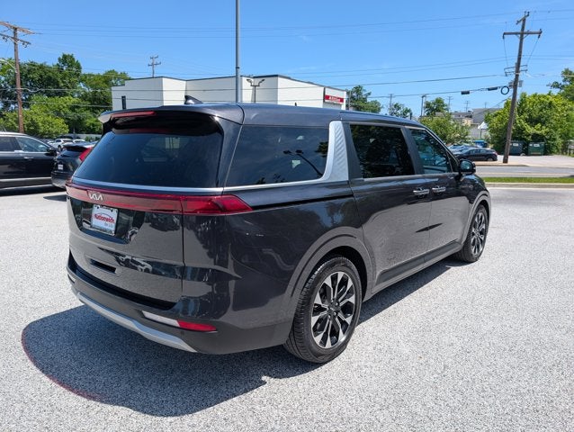 2024 Kia Carnival EX