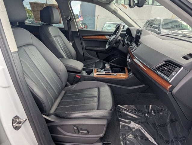 2023 Audi Q5 S line Premium Plus