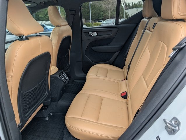 2019 Volvo XC40 Inscription