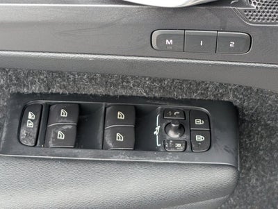 2019 Volvo XC40 Inscription